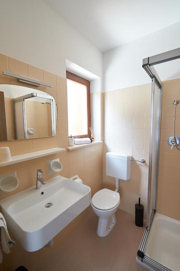 Privatpension Bergkristall San Martino In Passiria  ภายนอก รูปภาพ