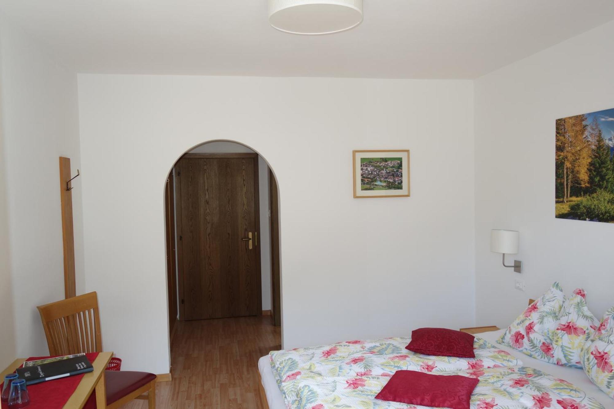 Privatpension Bergkristall San Martino In Passiria  ห้อง รูปภาพ