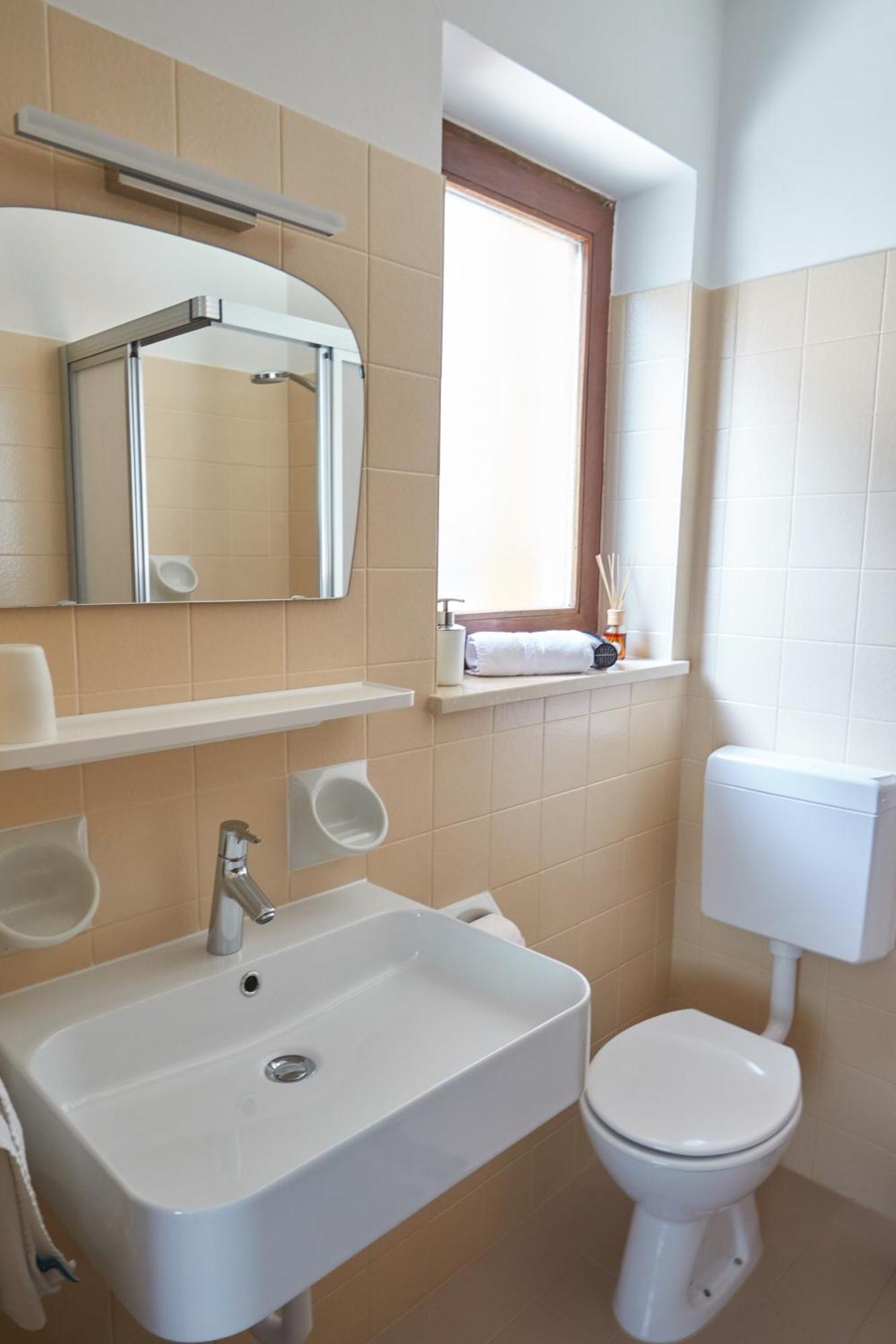 Privatpension Bergkristall San Martino In Passiria  ห้อง รูปภาพ