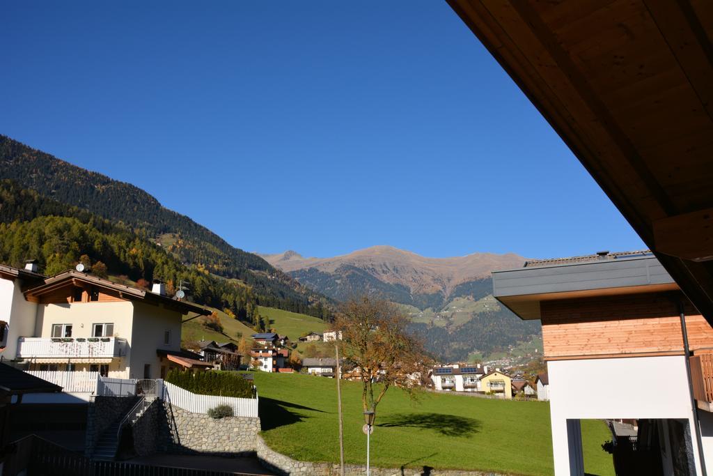 Privatpension Bergkristall San Martino In Passiria  ภายนอก รูปภาพ