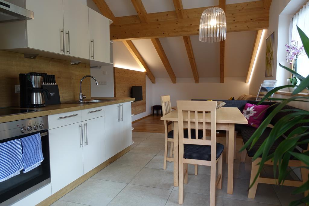 Privatpension Bergkristall San Martino In Passiria  ภายนอก รูปภาพ